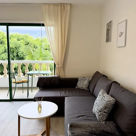 Isabella's La Paz Oasis Teide View & Pool プエルト・デ・ラ・クルス