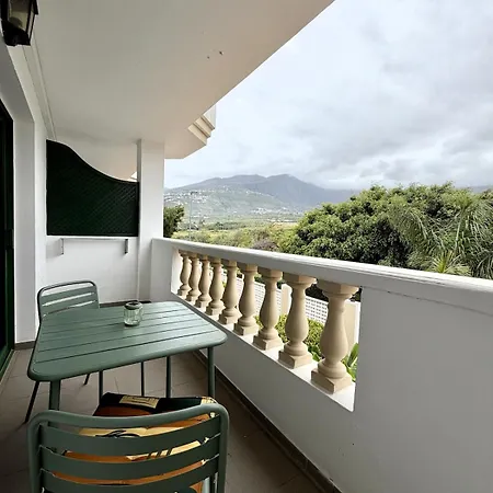 Isabella's La Paz Oasis Teide View & Pool プエルト・デ・ラ・クルス