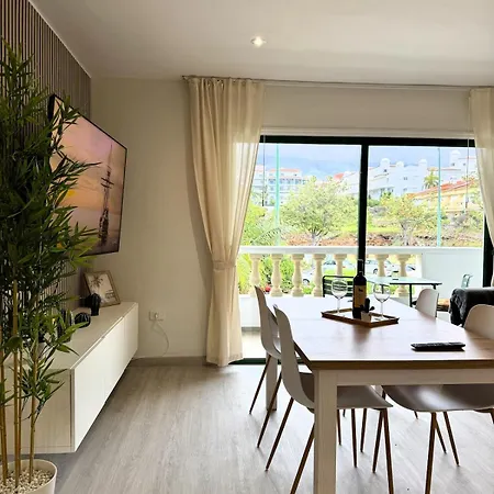 شقة Isabella's La Paz Oasis Teide View & Pool بويرتو ذي لا كروز
